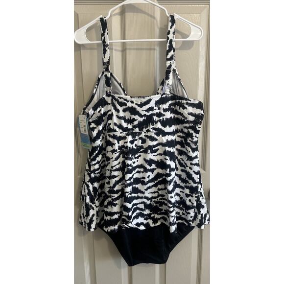 Swim Solutions Bathing Suit One Piece Tummy Control Tiered Ruffles Size 22W - Picture 2 of 7